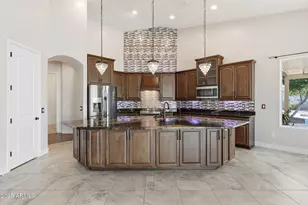 2218 E Brooks Farm Rd, Gilbert, AZ 85298 - Photo 16