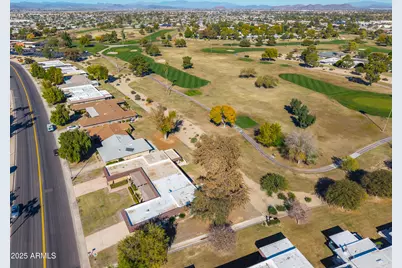 17801 N Boswell Boulevard, Sun City, AZ 85373 - Photo 2