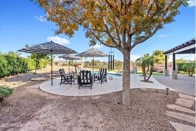 6694 S Sinova Avenue, Gilbert, AZ 85298 - Photo 32