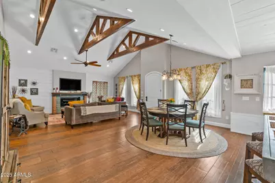 4402 E Turney Avenue, Phoenix, AZ 85018 - Photo 10