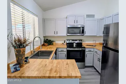 6507 E Jensen Street, Mesa, AZ 85205 - Photo 2