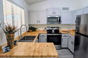 6507 E Jensen St, Mesa, AZ 85205 - Photo 2