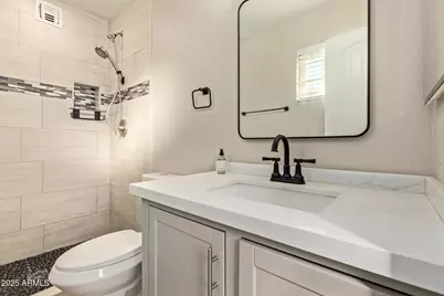 3829 W Caribbean Lane, Phoenix, AZ 85053 - Photo 4