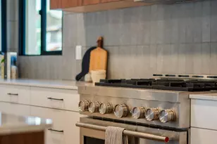 2225 E Belmont Ave, Phoenix, AZ 85020 - Photo 8