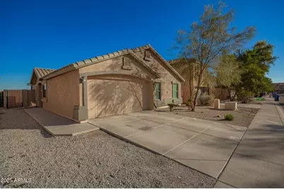 4533 S 236th Drive, Buckeye, AZ 85326 - Photo 2