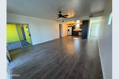 1111 W University Drive #2013, Tempe, AZ 85281 - Photo 6