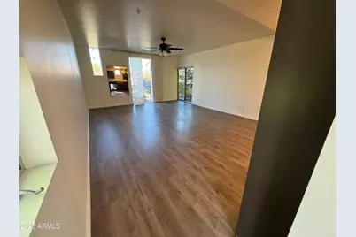 1111 W University Drive #2013, Tempe, AZ 85281 - Photo 2