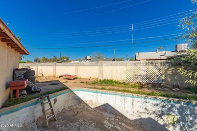 4025 N 59th Drive, Phoenix, AZ 85033 - Photo 24