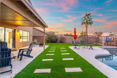 1644 E Laurel Avenue, Gilbert, AZ 85234 - Photo 2