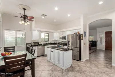 8912 N 15th Lane, Phoenix, AZ 85021 - Photo 12