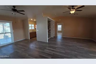 9054 W Tinajas Drive, Arizona City, AZ 85123 - Photo 26