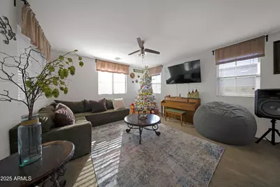 2546 N 73rd Drive, Phoenix, AZ 85035 - Photo 2