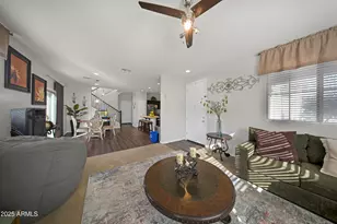 2546 N 73rd Dr, Phoenix, AZ 85035 - Photo 4