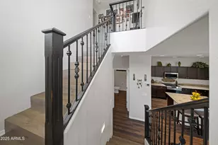 2546 N 73rd Dr, Phoenix, AZ 85035 - Photo 14