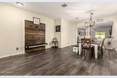 538 W Gum Tree Avenue, San Tan Valley, AZ 85140 - Photo 8