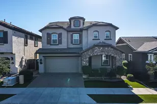 10037 E Nopal Ave, Mesa, AZ 85209 - Photo 2