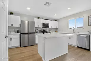 12526 W Palmaire Ave, Glendale, AZ 85307 - Photo 6