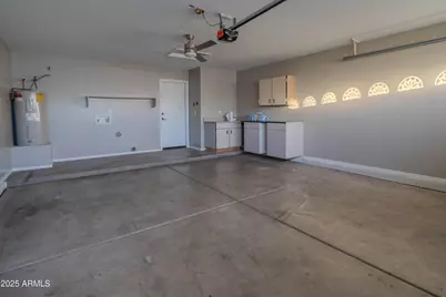 14938 W Caribbean Lane, Surprise, AZ 85379 - Photo 26