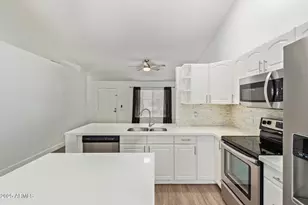 1833 E Sandra Terrace, Phoenix, AZ 85022 - Photo 12