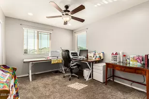 10752 W Desert Elm Ln, Peoria, AZ 85383 - Photo 22