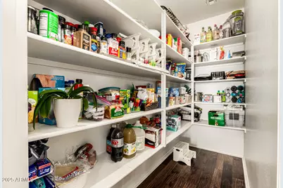 10752 W Desert Elm Lane, Peoria, AZ 85383 - Photo 6