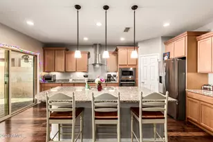 10752 W Desert Elm Ln, Peoria, AZ 85383 - Photo 14