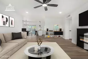 3426 W Glenn Dr, Phoenix, AZ 85051 - Photo 10