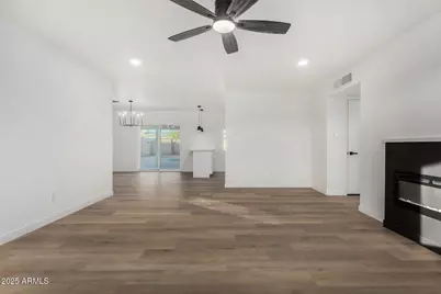 3426 W Glenn Drive, Phoenix, AZ 85051 - Photo 10