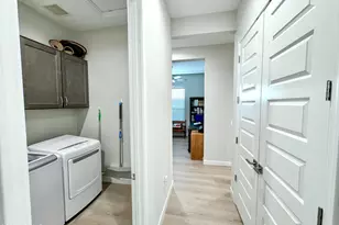 21622 N 58th St, Phoenix, AZ 85054 - Photo 28