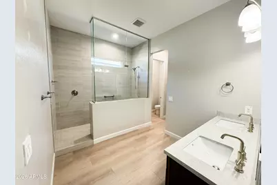 21622 N 58th Street, Phoenix, AZ 85054 - Photo 40
