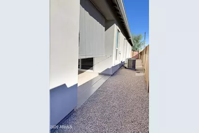 21622 N 58th Street, Phoenix, AZ 85054 - Photo 48