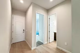 21622 N 58th St, Phoenix, AZ 85054 - Photo 48