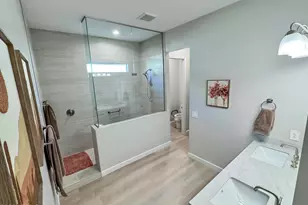 21622 N 58th St, Phoenix, AZ 85054 - Photo 18