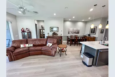 21622 N 58th Street, Phoenix, AZ 85054 - Photo 14