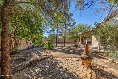 16501 N 157th Avenue, Surprise, AZ 85374 - Photo 8