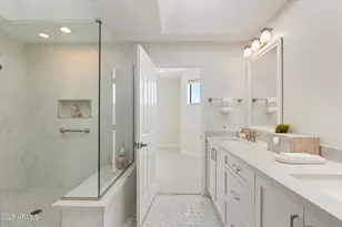 7955 E Chaparral Rd, Scottsdale, AZ 85250 - Photo 36