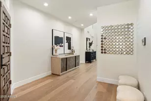 7955 E Chaparral Rd, Scottsdale, AZ 85250 - Photo 8