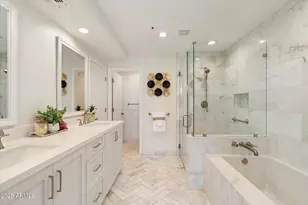7955 E Chaparral Rd, Scottsdale, AZ 85250 - Photo 22