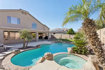 13556 W Montebello Avenue, Litchfield Park, AZ 85340 - Photo 2