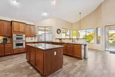 13556 W Montebello Avenue, Litchfield Park, AZ 85340 - Photo 4