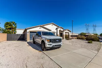 30654 W Verde Lane, Buckeye, AZ 85396 - Photo 2