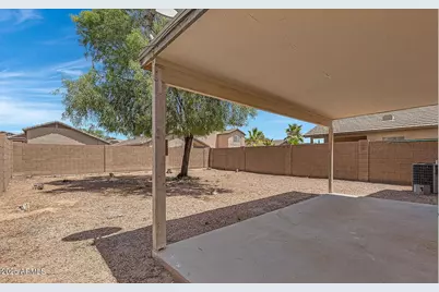 42538 W Sunland Drive, Maricopa, AZ 85138 - Photo 22