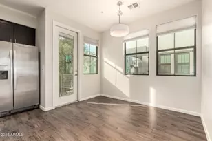 2090 S Dorsey Ln, Tempe, AZ 85282 - Photo 8