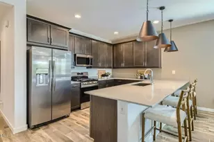 16763 W Charlotte Dr, Surprise, AZ 85387 - Photo 4