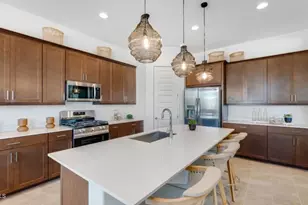 7966 W Rowel Rd, Peoria, AZ 85383 - Photo 4