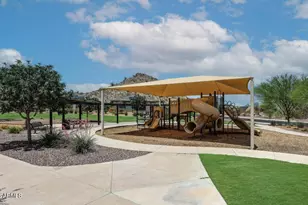 18183 W Desert Blossom Dr, Goodyear, AZ 85338 - Photo 4