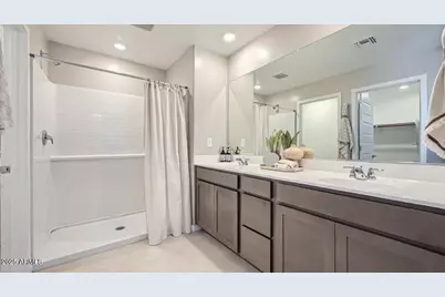 4545 E Amethyst Lane, San Tan Valley, AZ 85143 - Photo 10