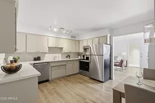 4102 E Calle Redonda, Phoenix, AZ 85018 - Photo 8