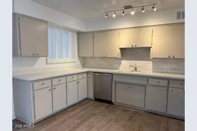 4102 E Calle Redonda -- #43, Phoenix, AZ 85018 - Photo 4