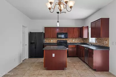 315 E Christopher Street, San Tan Valley, AZ 85140 - Photo 10